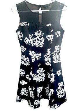 Sears Black & White Floral Fit & Flare Dress Mesh Yoke Sleeveless Skater Mini